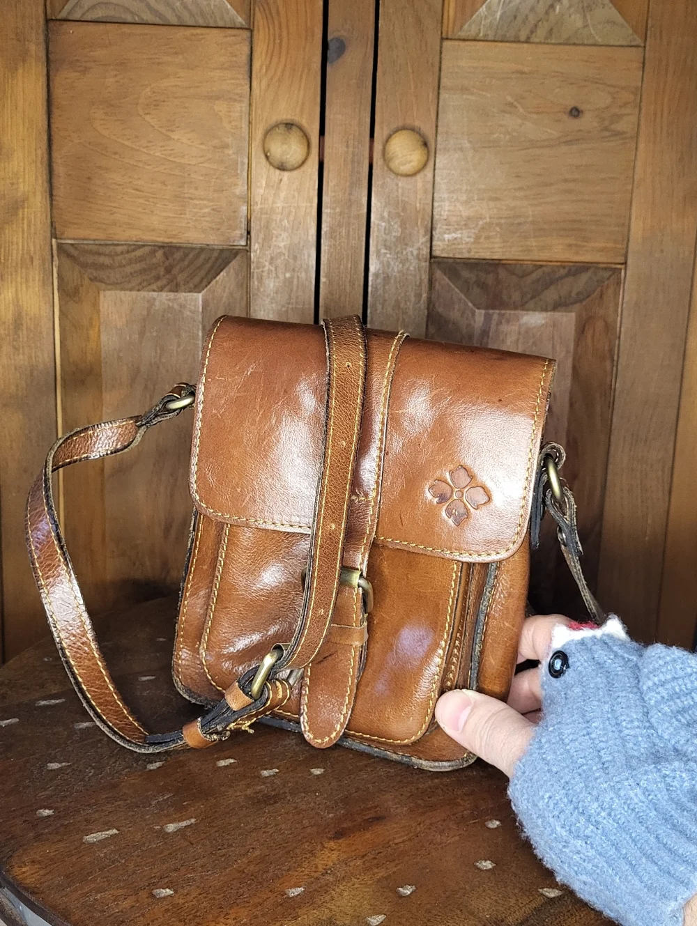 Patricia Nash Leather Bag - Picture 3 of 15